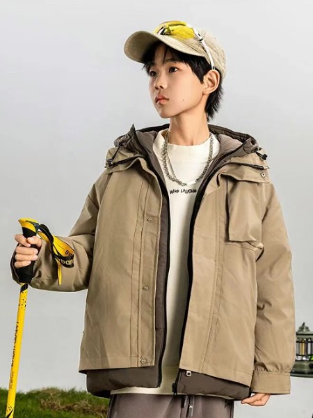 布衣草人 - BYCR童装品牌2025冬季最新产品展示