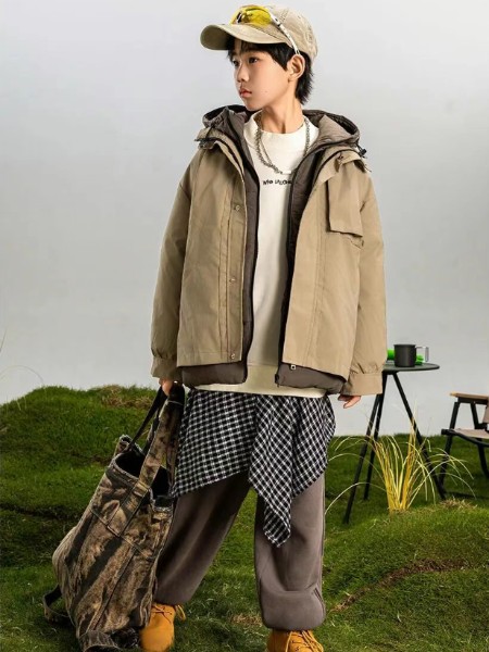 布衣草人 - BYCR童装品牌2025冬季最新产品展示