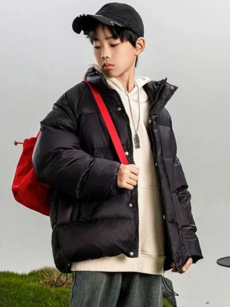 布衣草人 - BYCR童装品牌2025冬季最新产品展示