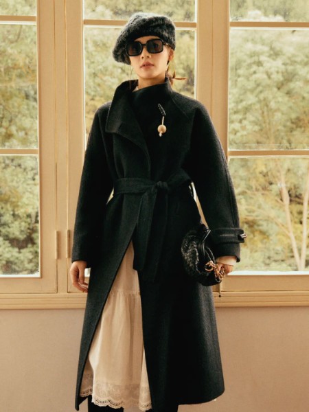 费依(FAY FAYEE)女装品牌2025最新产品展示