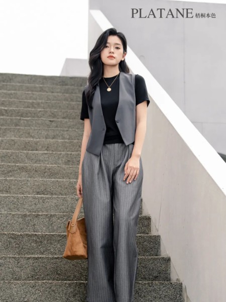 梧桐本色内衣睡衣品牌2025秋冬季最新产品展示