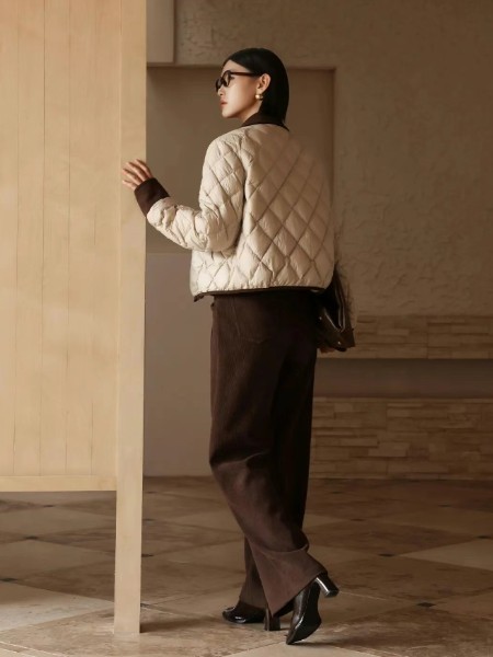 西纳维思(Swelnus)女装品牌2025最新产品展示