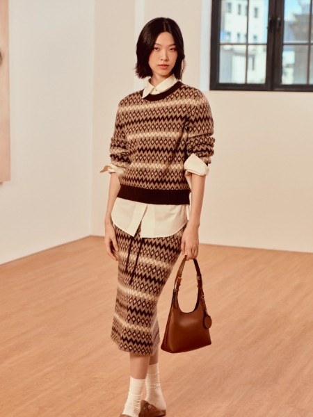 EP雅莹(EP)女装品牌2025最新产品展示