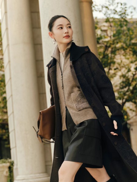 EP雅莹(EP)女装品牌2025最新产品展示