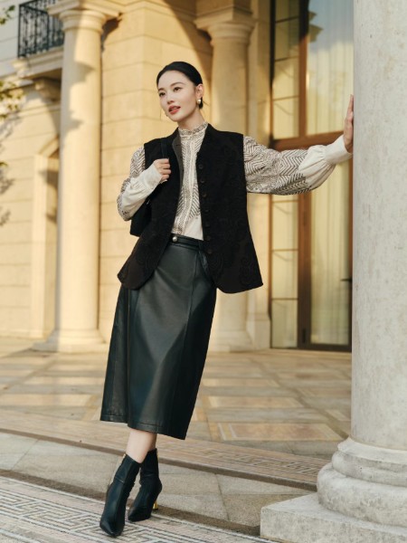 EP雅莹(EP)女装品牌2025最新产品展示