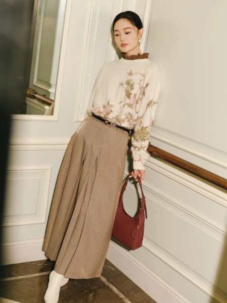 EP雅莹(EP)女装品牌2025最新产品展示