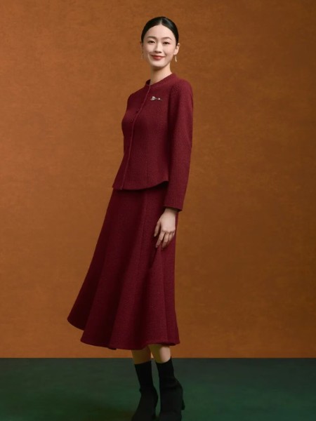 CHICHY女装品牌2025最新产品展示