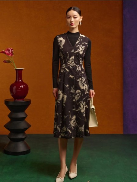 CHICHY女装品牌2025最新产品展示