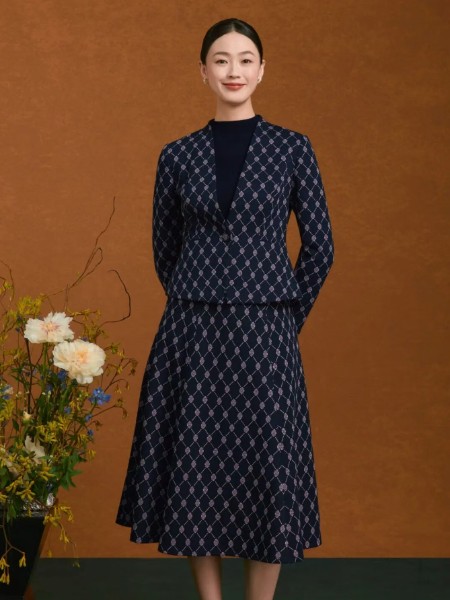 CHICHY女装品牌2025最新产品展示