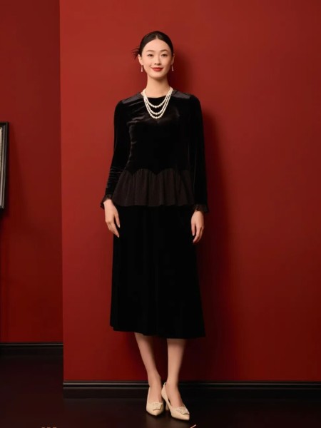 CHICHY女装品牌2025最新产品展示