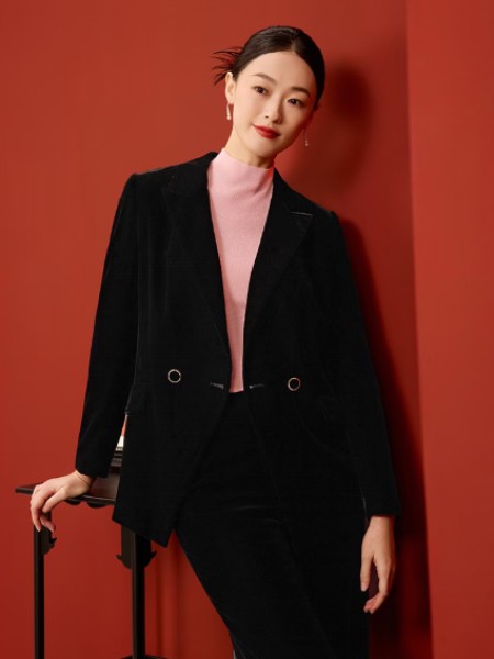 CHICHY女装品牌2025最新产品展示