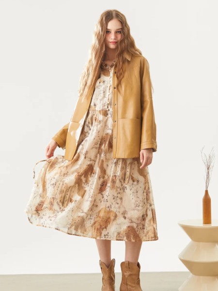 树生活女装品牌2025秋冬最新产品展示