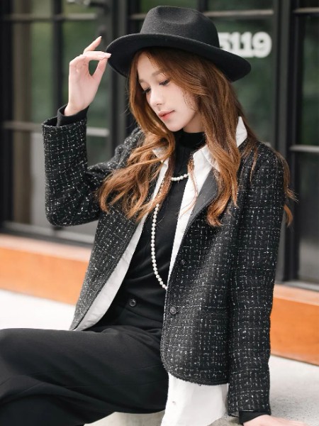 纤K&CH女装品牌2025最新产品展示