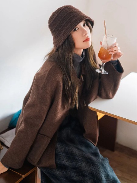 纤K&CH女装品牌2025最新产品展示