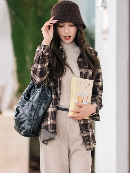 纤K&CH女装品牌2025最新产品展示