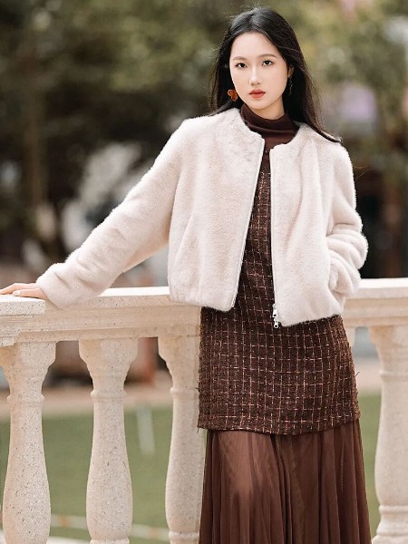 M-STAR女装品牌2025最新产品展示