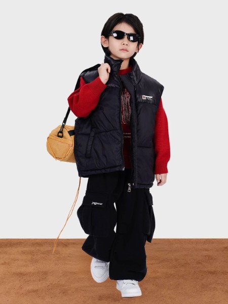 蕉橘(JoyJunior)童装品牌2025冬季最新产品展示