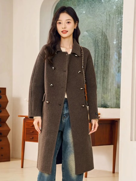 费依(FAY FAYEE)女装品牌2025最新产品展示