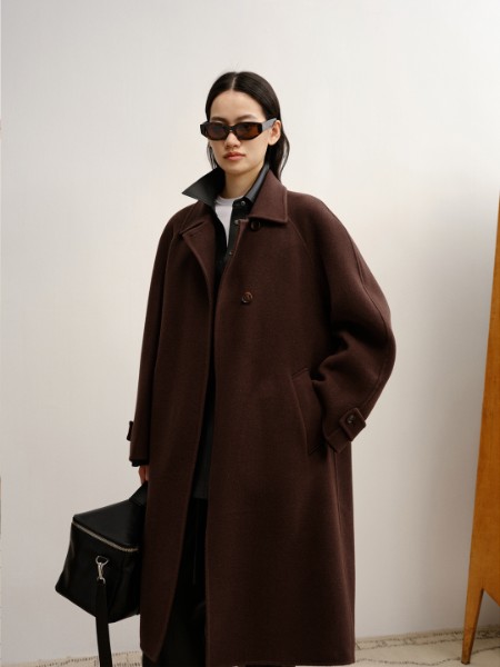 Less.女装品牌2025最新产品展示