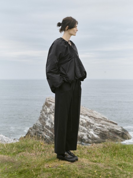 Less.女装品牌2025最新产品展示