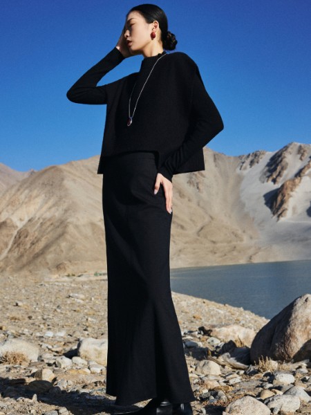 允硕(YUNSHUO)女装品牌2025最新产品展示