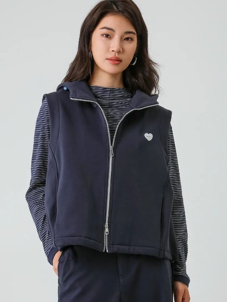 本依凡(Bbfer)女装品牌2025最新产品展示