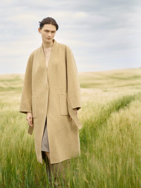 Less.女装品牌2025最新产品展示