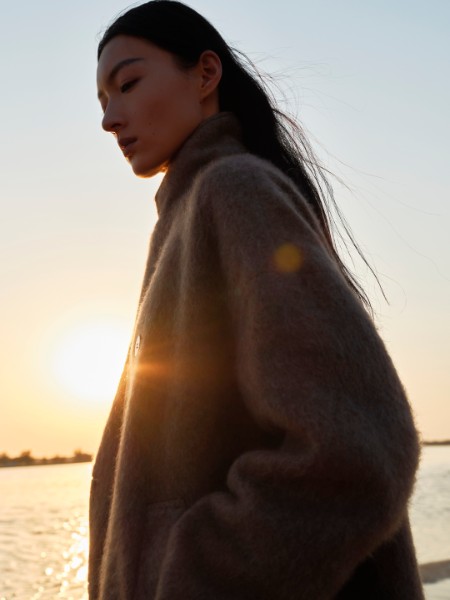 迪赛尼斯(DESIGNICE)女装品牌2025最新产品展示