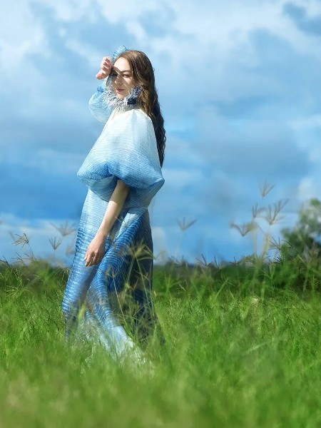 粉蓝时尚(BBLLUUEE)女装品牌2025最新产品展示