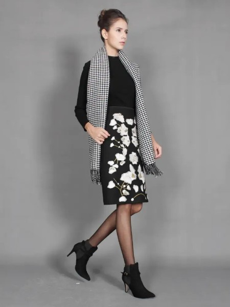 伯妮斯茵BEENIEELEN女装品牌2025最新产品展示