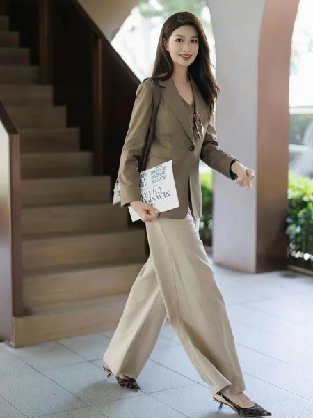 歌蒂诗(GUETES)女装品牌2025最新产品展示