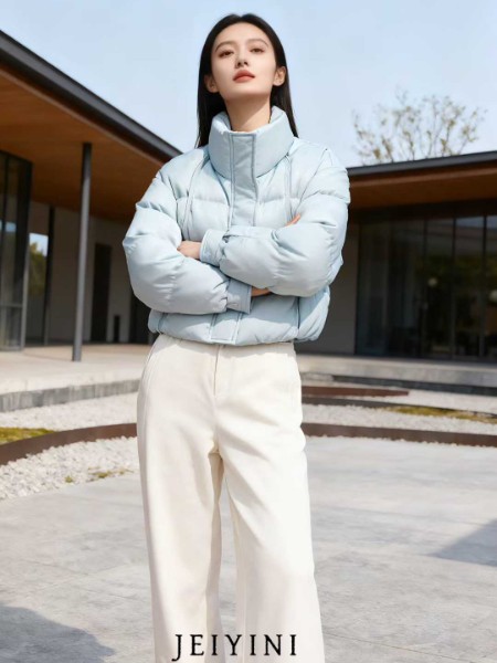 婕依妮女装品牌2025年冬季最新产品展示