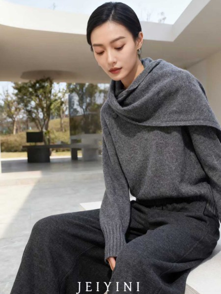 婕依妮女装品牌2025年冬季最新产品展示