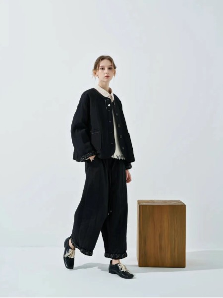 庄玛(ZHUANGMA)女装品牌2025最新产品展示