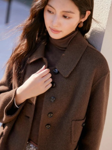 YXZ尤西子(YXZ)女装品牌2025秋冬季最新产品展示