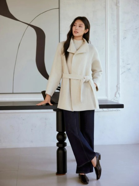 YXZ尤西子(YXZ)女装品牌2025秋冬季最新产品展示