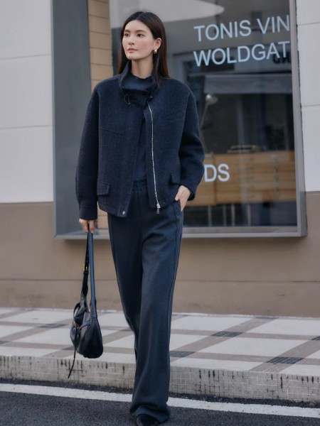 YXZ尤西子(YXZ)女装品牌2025秋冬季最新产品展示