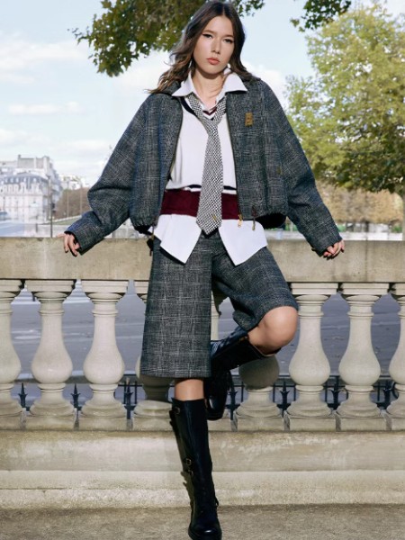 影儿时尚集团女装品牌2025最新产品展示