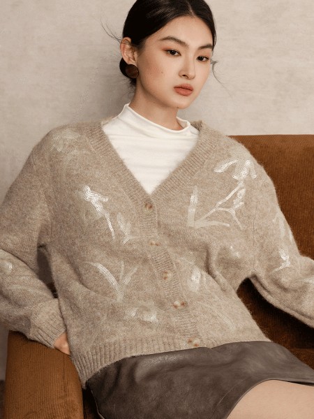 亦谷(YIGUE)女装品牌2025最新产品展示