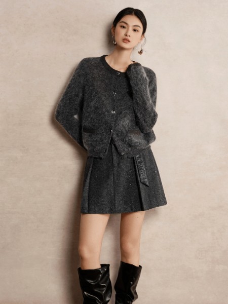 亦谷(YIGUE)女装品牌2025最新产品展示