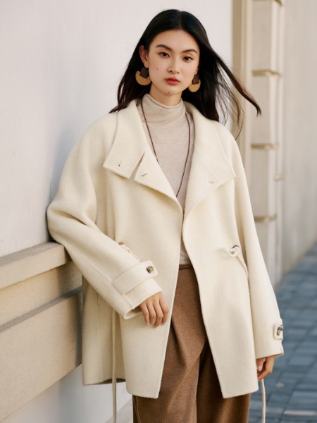 亦谷(YIGUE)女装品牌2025最新产品展示