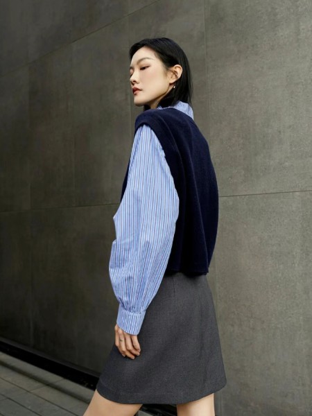 依贝奇(E·BECKY)女装品牌2025最新产品展示