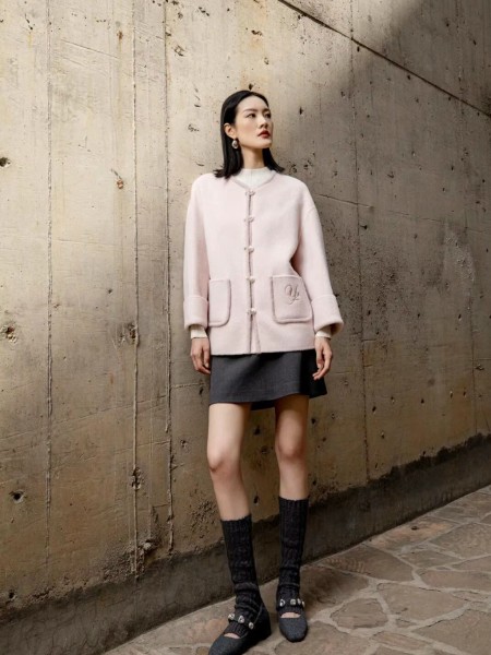 依贝奇(E·BECKY)女装品牌2025最新产品展示