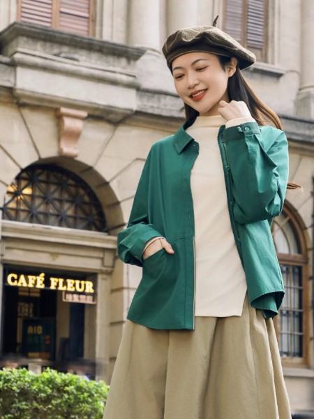 歆艾(歆艾AdmxinAi)女裝品牌2025最新產品展示