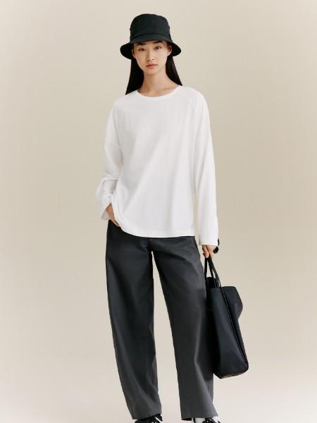 XIIBASKET十二篮(XIIBASKET)女装品牌2025最新产品展示