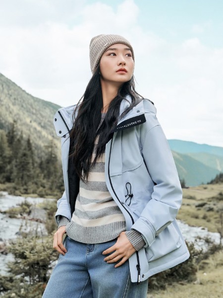 XIIBASKET十二篮(XIIBASKET)女装品牌2025最新产品展示