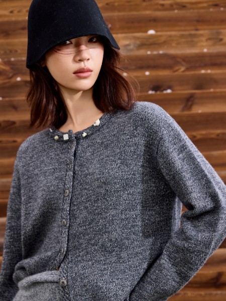 唯弋VIS＆VIO(VIS＆VIO)女装品牌2025最新产品展示