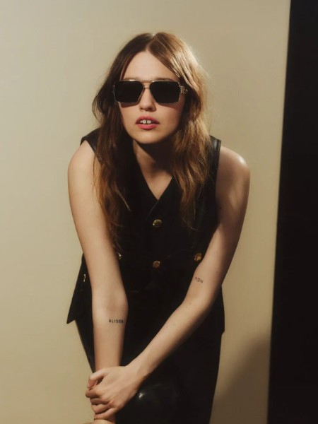 華倫天奴(valentino)女裝品牌最新產(chǎn)品展示