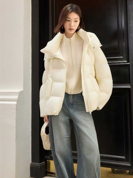 茜可可(Cekeke)女裝品牌2025冬季最新產品展示