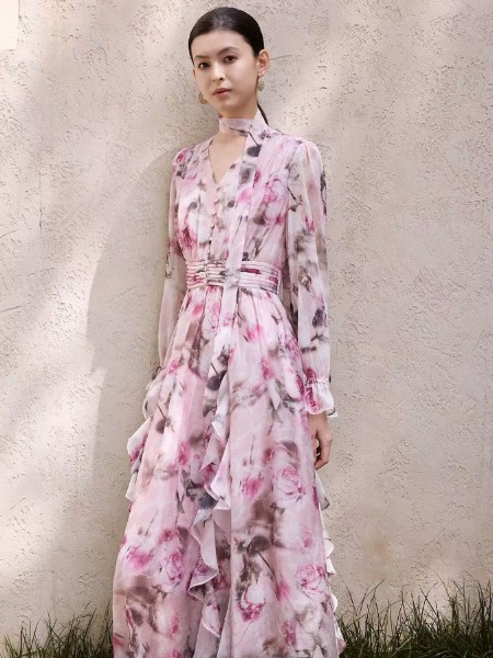 郁香菲(yuxiangfei)女裝品牌2025最新產(chǎn)品展示